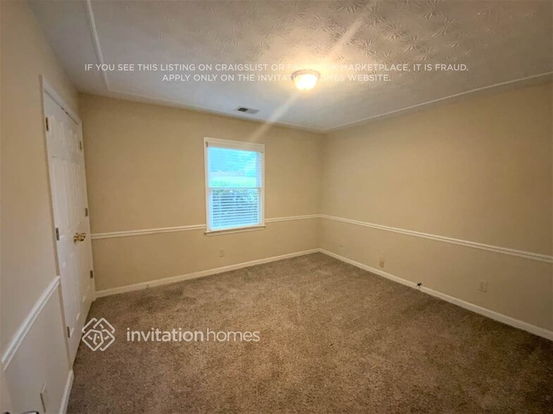 Building Photo - 169 Simeon Dr