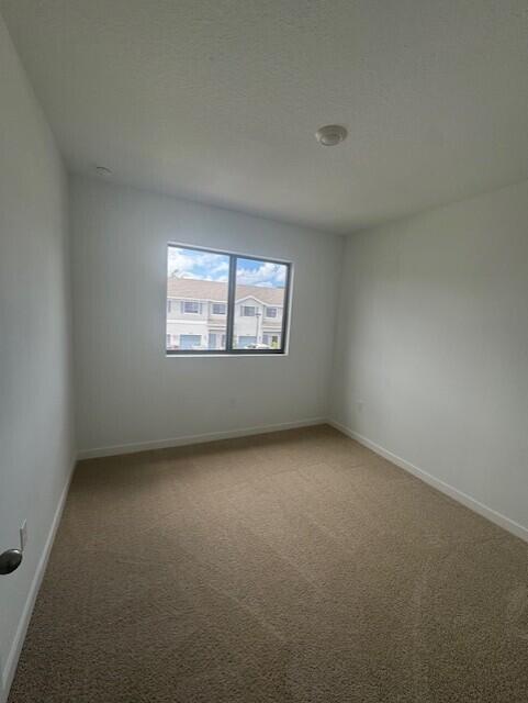 Building Photo - 4844 Dillon St