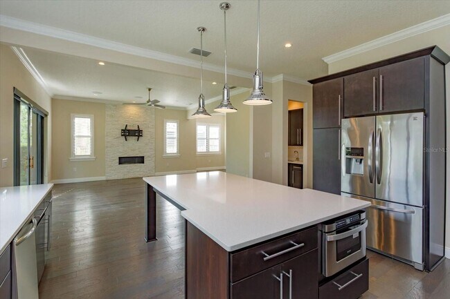 Building Photo - Modern Style Winter Park Home