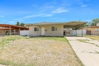 Building Photo - Super Cute 3 Bedroom 2 Bath Home!