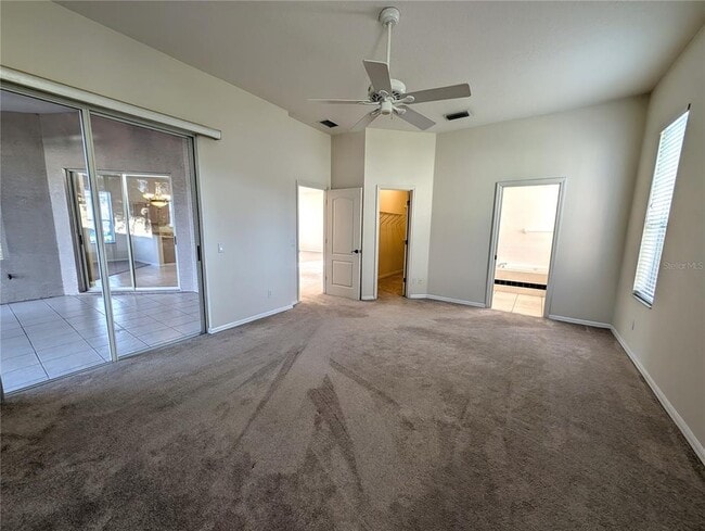 Building Photo - 4240 Hearthstone Dr