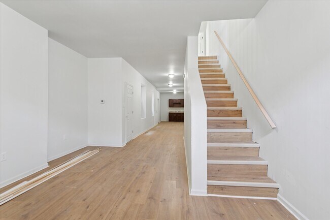 Building Photo - 3031 Page St