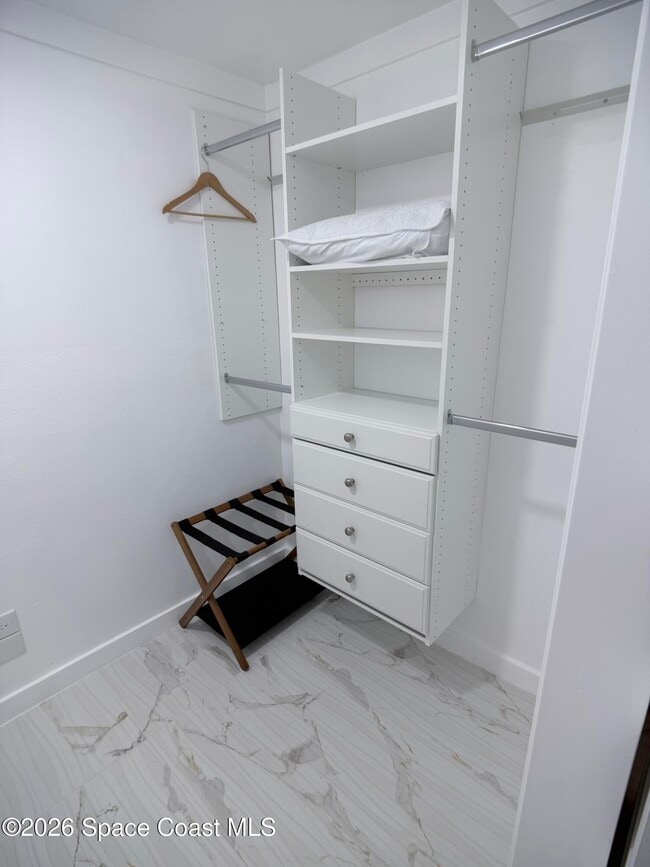 Building Photo - 2161 Todd Ln