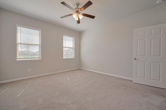 Building Photo - 101 Eliana Shores Dr