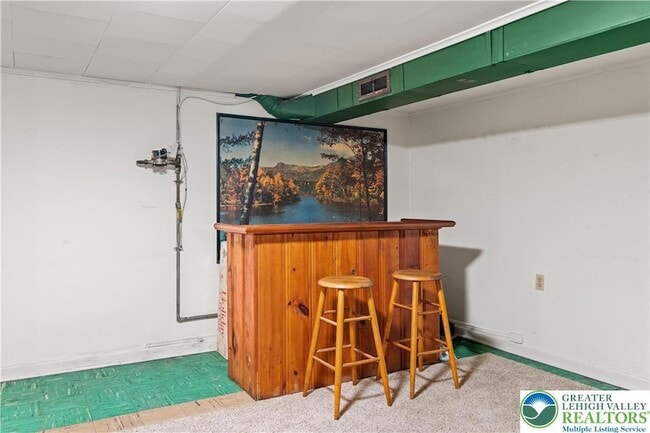 Building Photo - 732 N St Lucas St