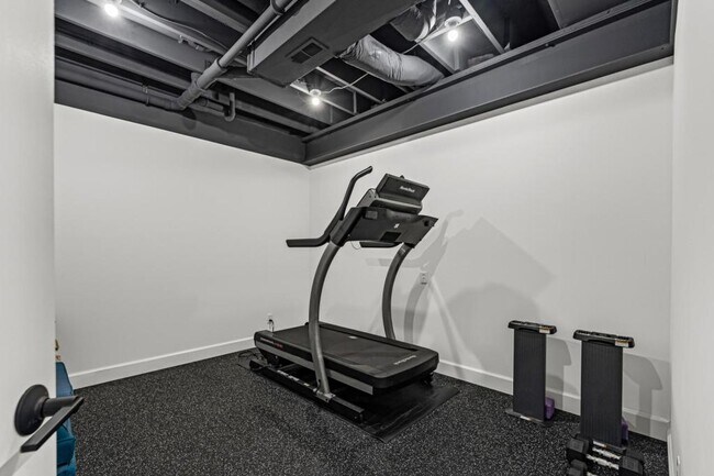 Building Photo - 5709 Bower Ln