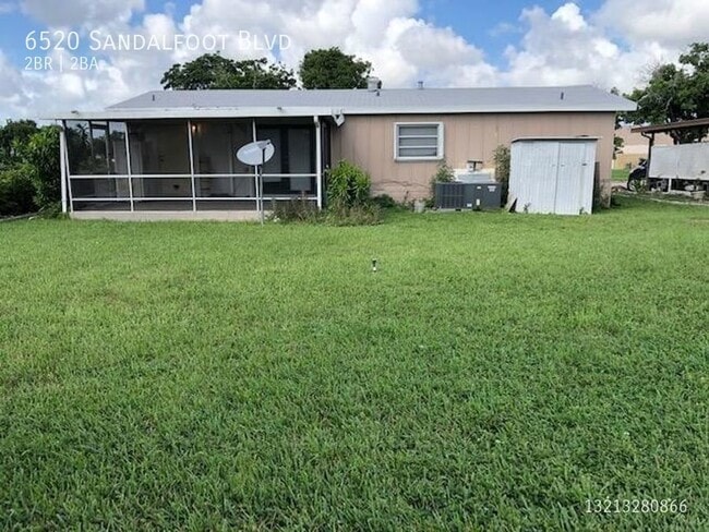 Building Photo - Beautiful 2/2 with large back yard Mobile ...