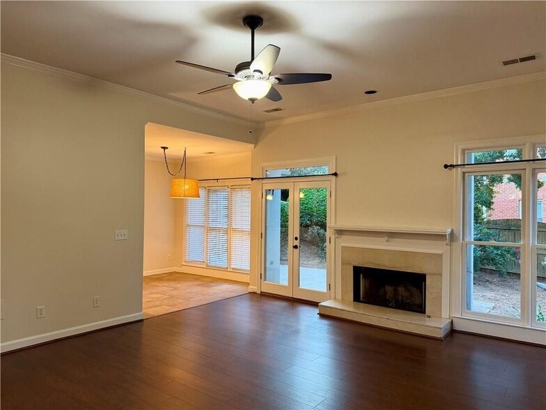 Building Photo - 12615 Oxfordshire Ct