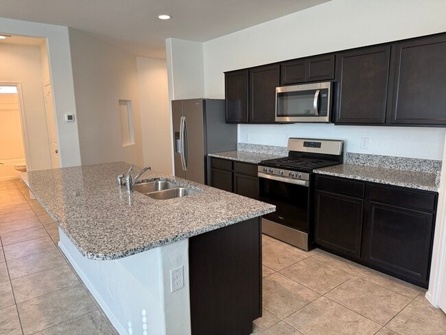 Building Photo - Tartesso