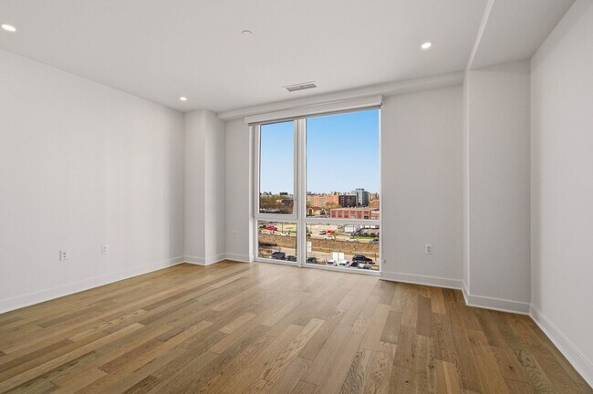 Building Photo - 37 L St SE