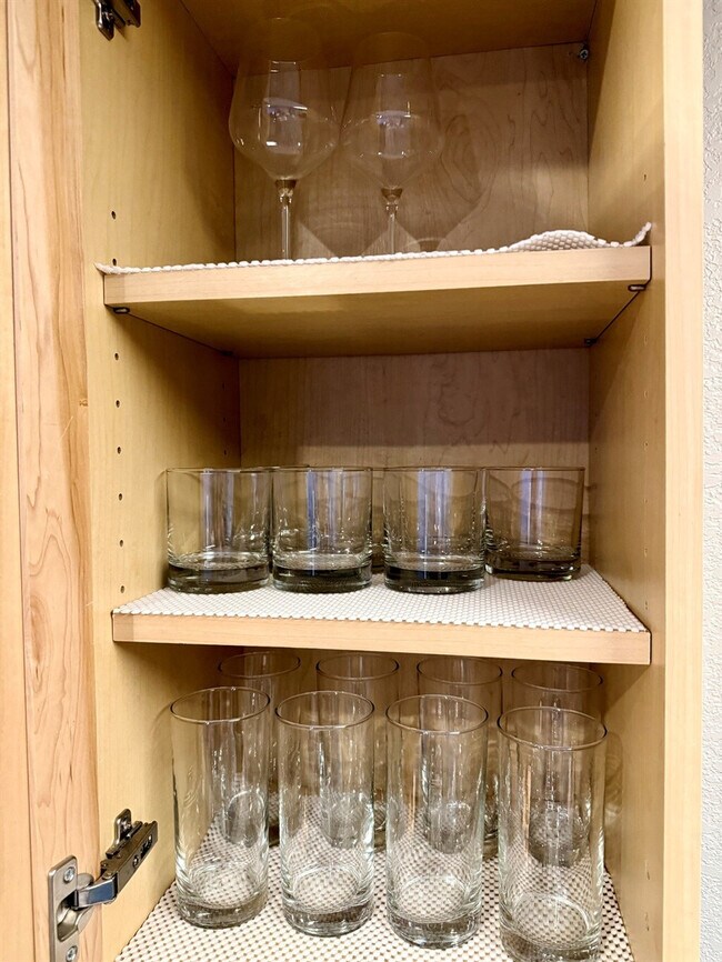 Building Photo - 6380 S Boston St