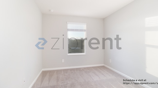 Building Photo - 432 Cape Honeysuckle Pl