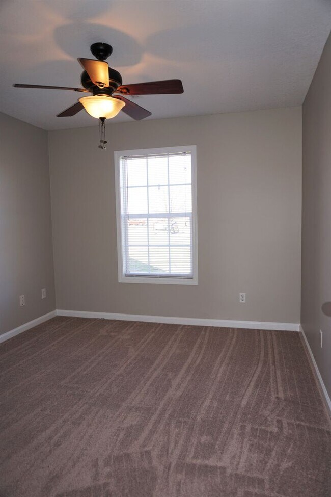 Building Photo - 3 Bed 2 Bath Home in Valley View District