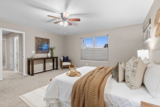 Building Photo - Beautifully Upgraded 3-Bedroom Home in Prairie Village with Finished Basement