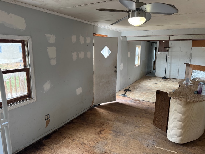 Building Photo - 711 N 19th St