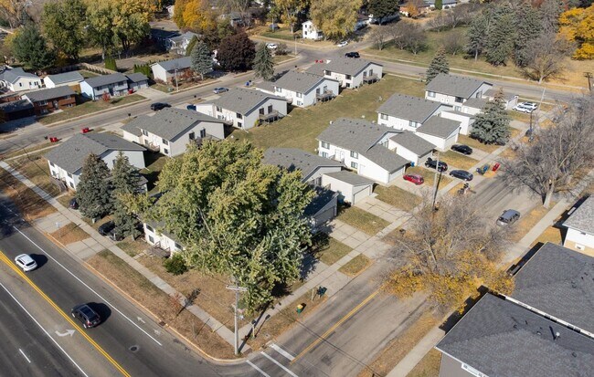 Building Photo - Spacious 2-Bed, 1-Bath Townhome with a Gar...