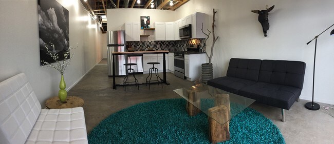 Interior Photo - Salvation Ten