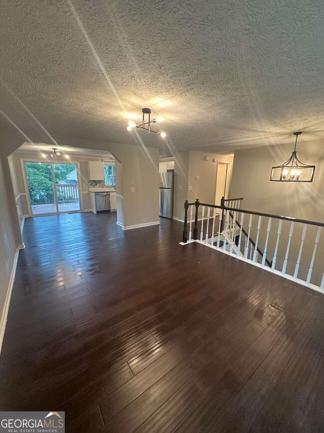 Building Photo - 2205 Mill Wood Ct NW