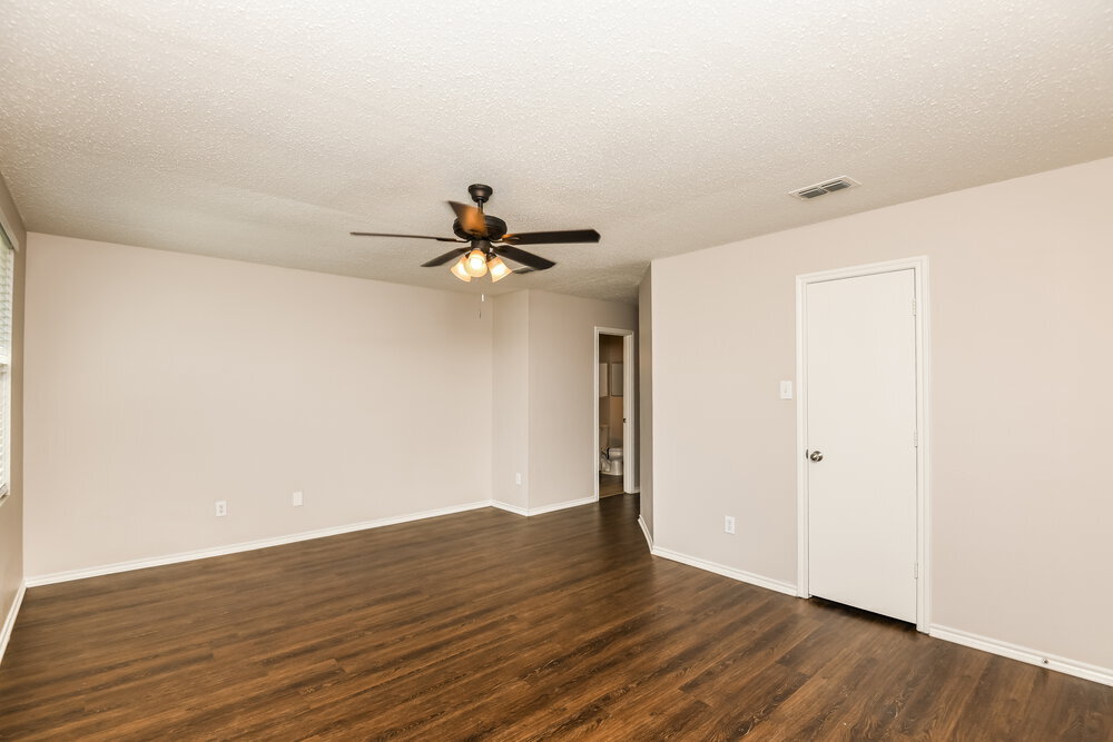 Building Photo - 3957 German Pointer Way