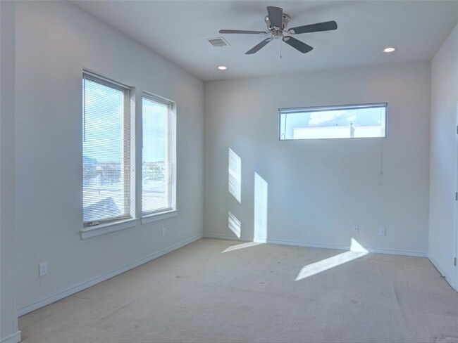 3rd floor Primary bedroom - 2719 Clay St