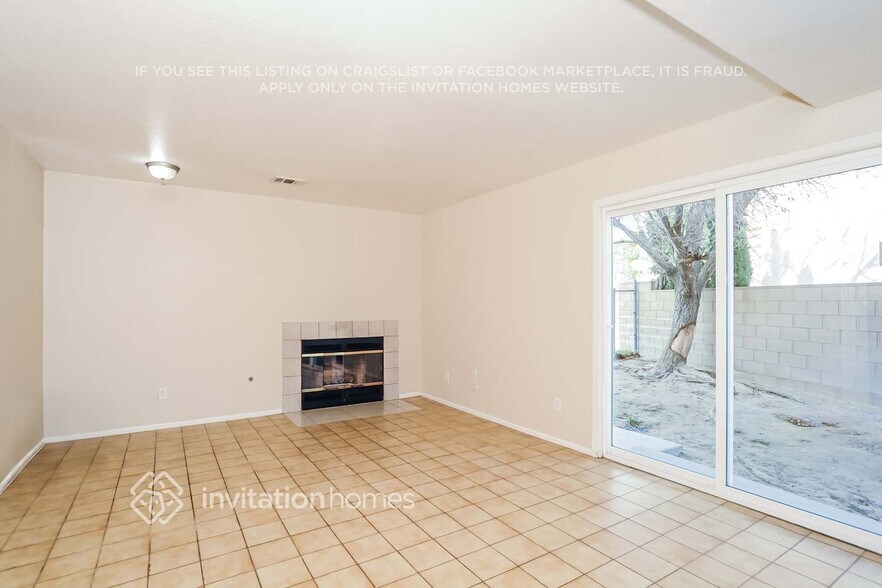 Building Photo - 201 Tahquitz Pl