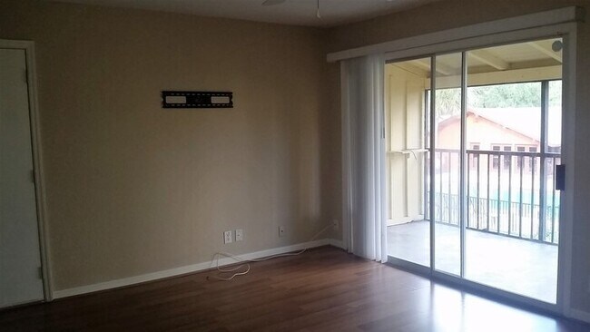 Building Photo - 1 Bd Condo In La Costa Brava With Balcony,...