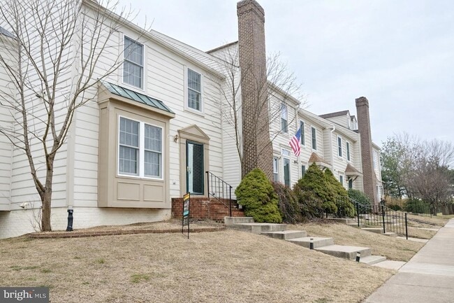 Building Photo - 44032 Aberdeen Terrace