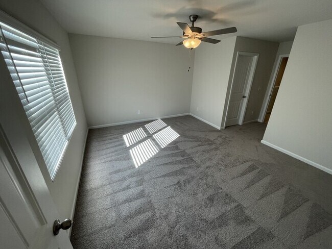 Building Photo - Brand New 2023 Townhome!