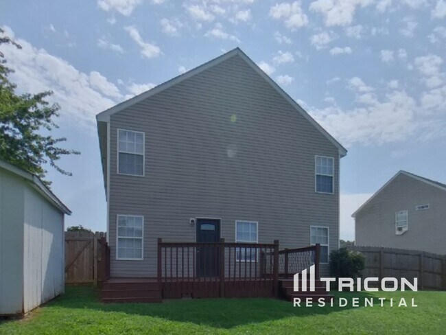 Building Photo - 506 Glencroft Dr