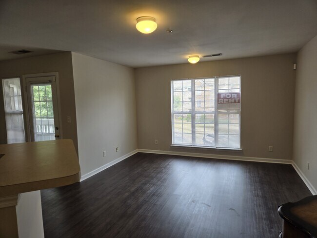 Building Photo - 9749 Campus Walk Ln