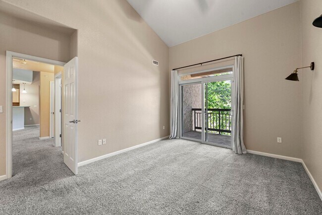 Building Photo - Spacious Top-Floor Condo in Las Casas at Broadmoor Bluffs | 2 Bed / 2 Bath + Garage, Very close t...