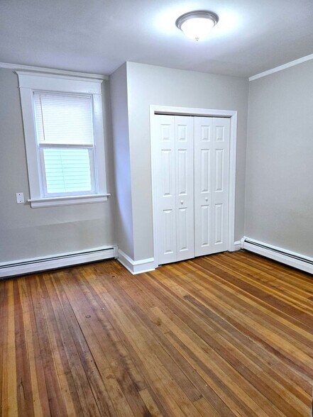 Building Photo - 552-554 Union Avenue