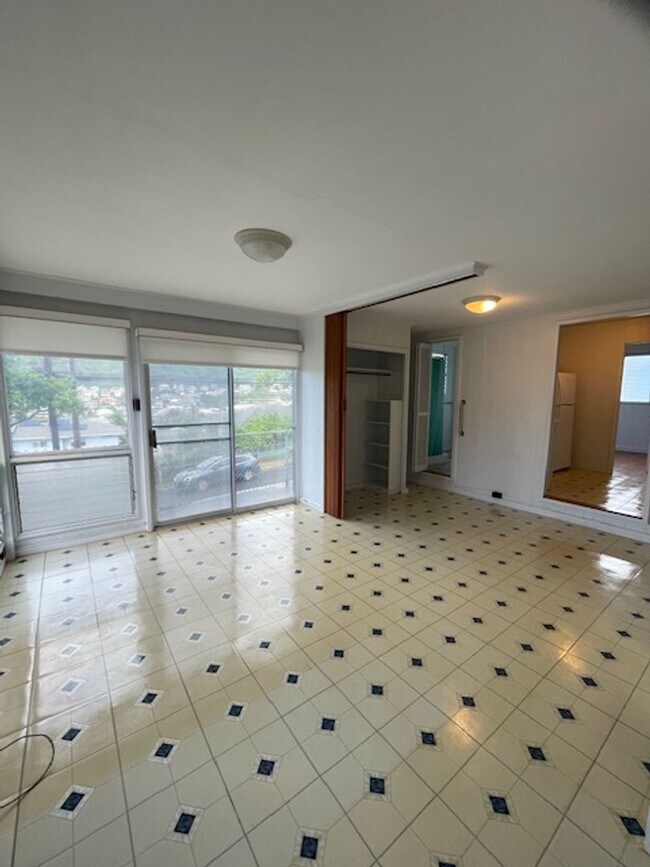 Building Photo - 1 Bedroom in Honolulu