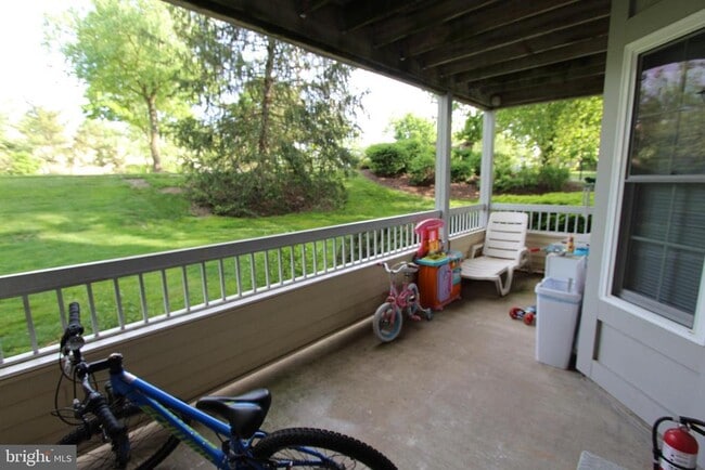 Building Photo - 119 Acadia Ct