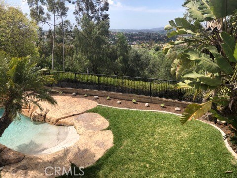 Building Photo - 27452 Avanti Dr