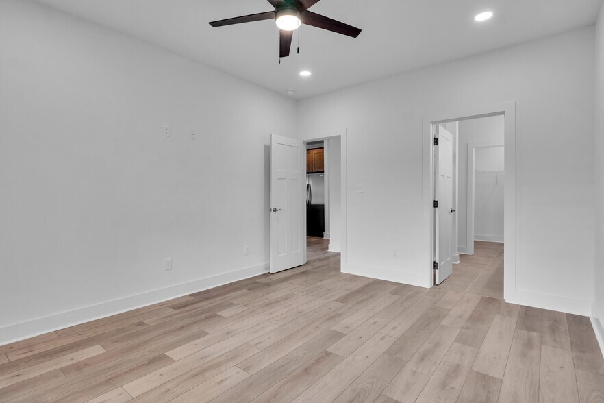 Building Photo - 7413 Westridge Dr