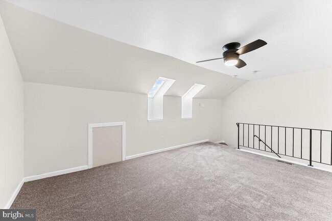 Building Photo - 3204 Stoneham Dr