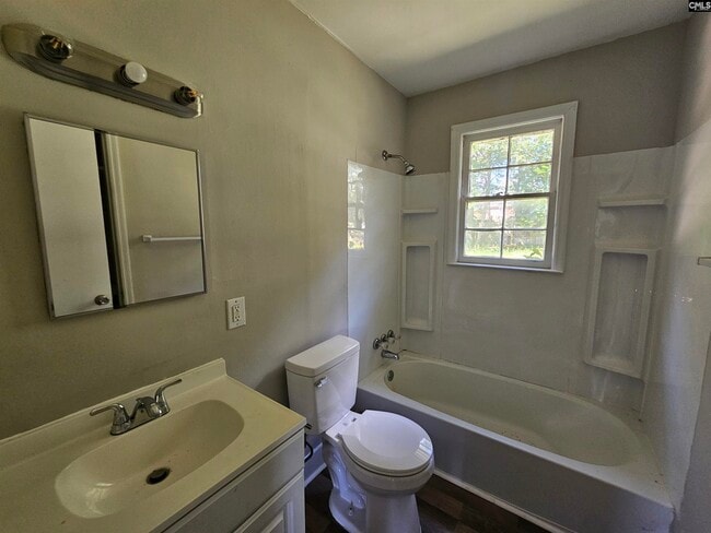 Building Photo - 3924 Trotter Rd