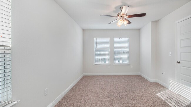 Building Photo - 1672 Caleigh Ct