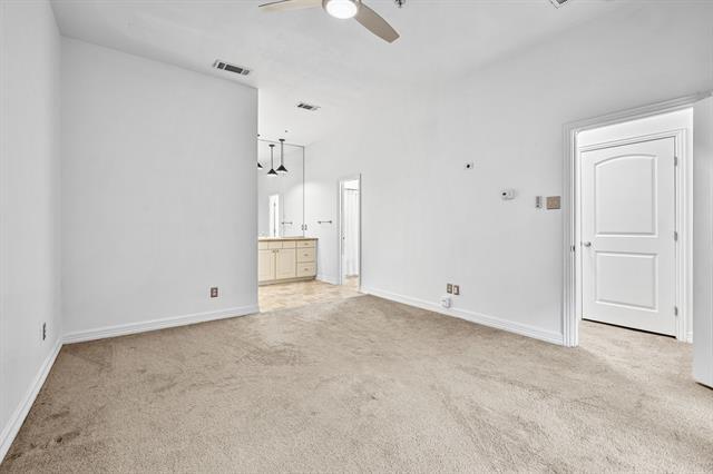 Building Photo - 4334 Buena Vista St