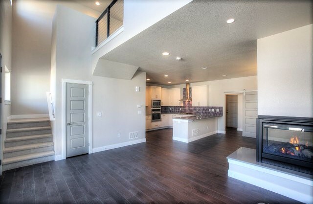 Building Photo - TimberVine