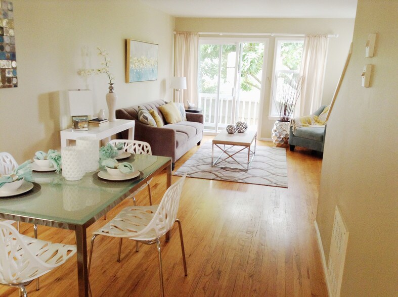 main living area w/ balcony - 12713 Greenwood Ave N