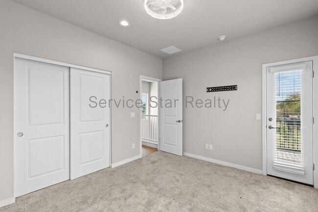 Building Photo - 2030 East Michigan Ave