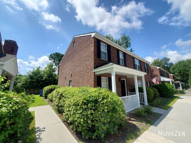 Building Photo - 5042 Lamppost Cir