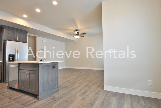 Building Photo - New Built Nibley Townhome | Neighborhood Park & Close to Schools and Town!