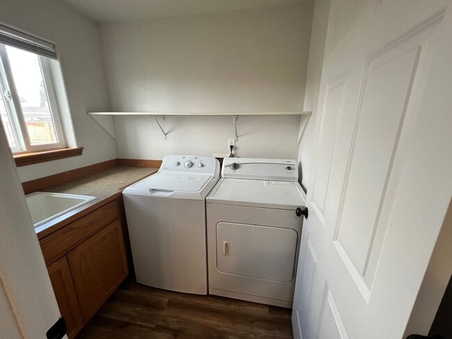 Building Photo - Fresh Paint and Flooring! Great Value and ...