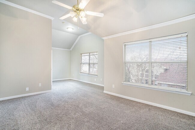 Building Photo - 5201 Arrowhead Way