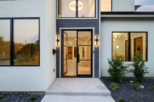 Building Photo - 6984 Santa Barbara Dr