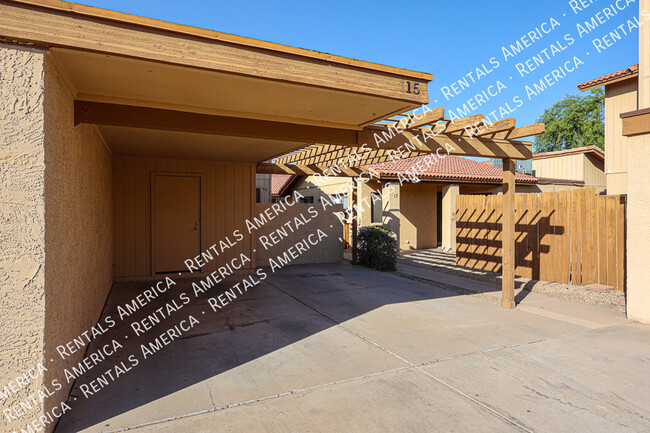 Building Photo - 14838 N 24th Dr