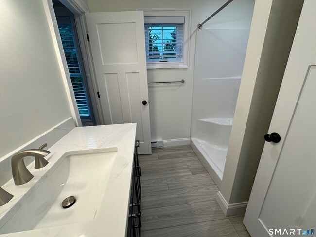 Building Photo - 309 Flanders Rd